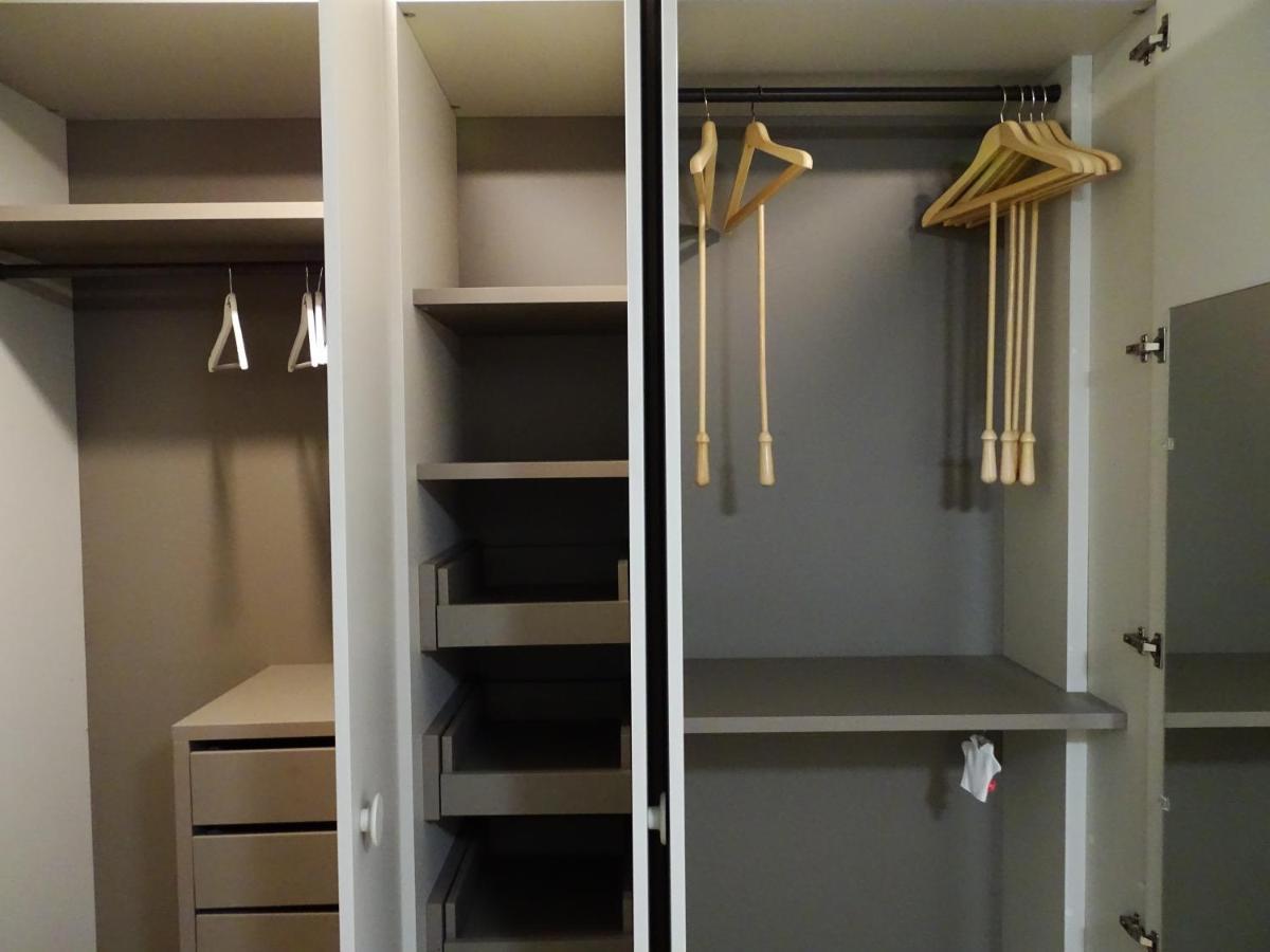 Apartaments Turistics Cardona III Zewnętrze zdjęcie