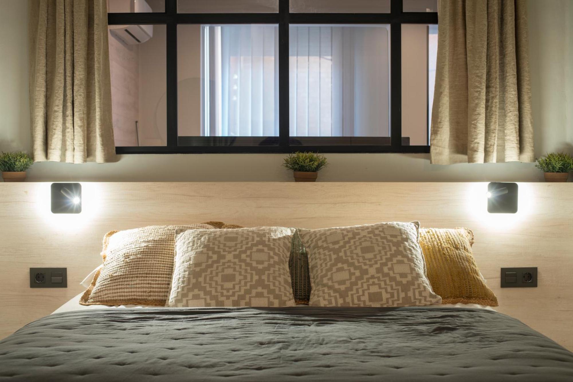 Apartaments Turistics Cardona III Zewnętrze zdjęcie